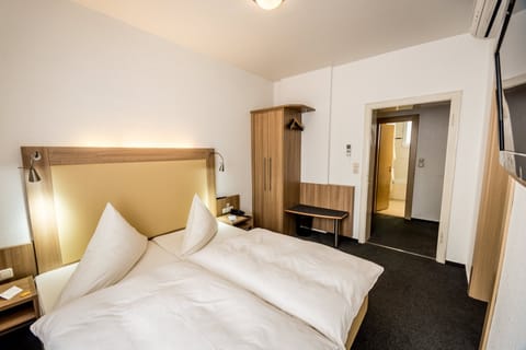 In-room safe, desk, laptop workspace, soundproofing