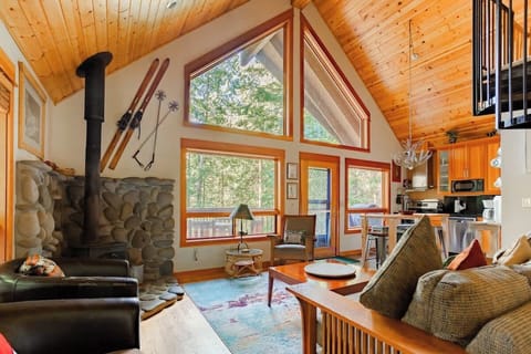 Vaulted Front Room