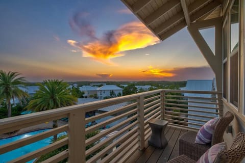 Sunrise and Sunsets- Gulf views from master balcony