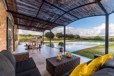 Luxurious country house with pool in Mallorca