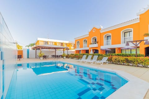 Apartment | Pool | Outdoor pool