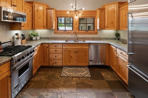 Fully appointed kitchen