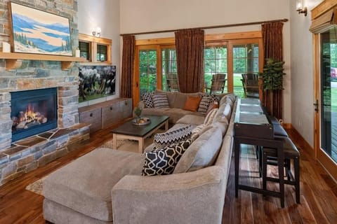 Beautiful home in Dover Bay.  