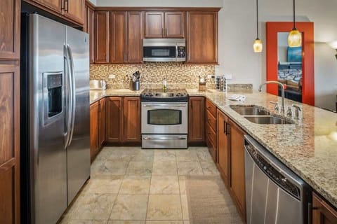 Gas cooktop and oven.