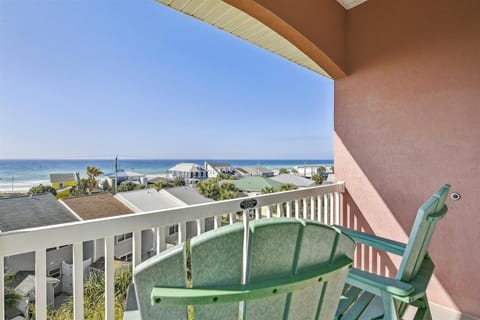 4th Floor Furnished Balcony with Gulf Views
