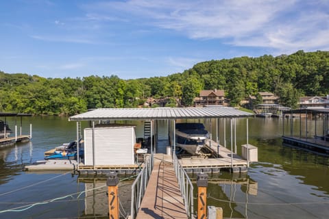 LAKEOZARKVACATION.COM