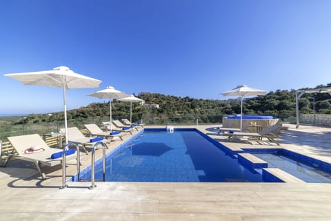 Stimulating pool surroundings.