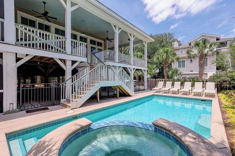 22 Carters Manor