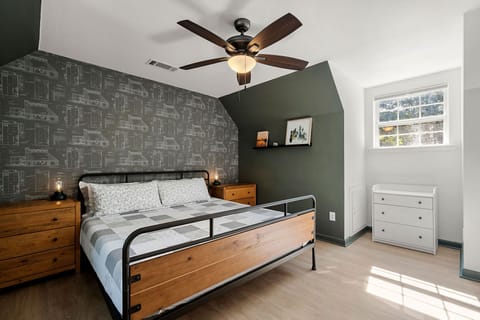 Bedroom #2 on 2nd floor (king bed)