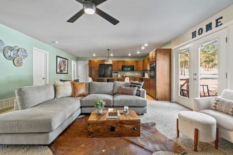 Open concept living room & kitchen