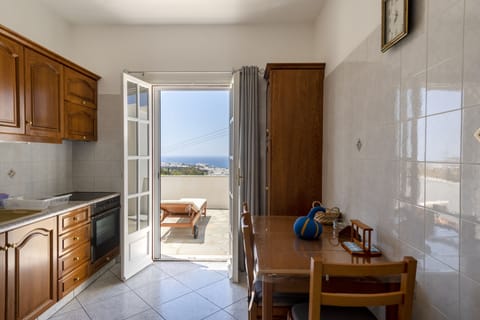 Apartment | Private kitchen | Fridge, oven, espresso maker, electric kettle