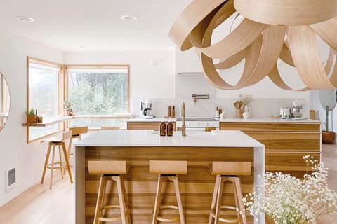 Seating at the island is great for keeping the cook company!