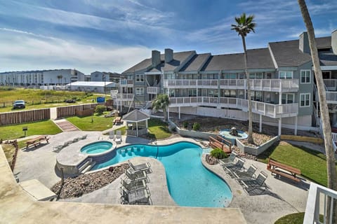Port Aransas Vacation Rental | 2BR | 2BA | 1,030 Sq Community Heated Pool w/ Spa