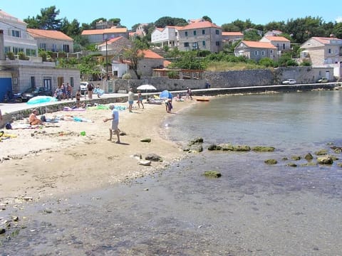 Apartment, 1 Bedroom, Smoking, Patio | Beach