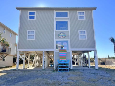 Front of House
12.12.24 JR