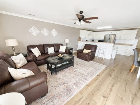 Living Room 
6.11.26 - O