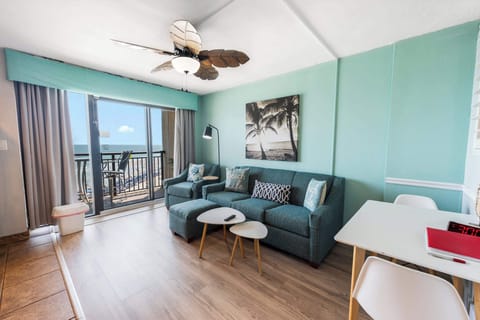 Bright Living Space with Ocean Views 🌊
