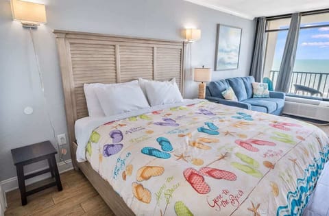 Amazing Bedroom,  with Stunning Views☀️