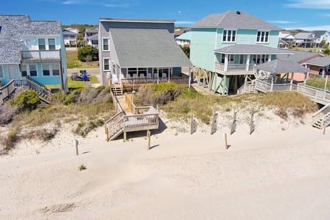 A Beach Escape 3 Sky View