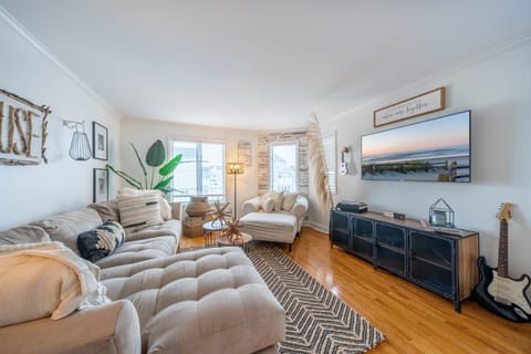 Family Room with 54" Smart TV