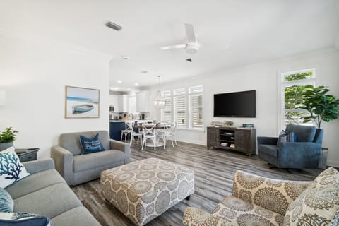 1st Floor - Open Concept