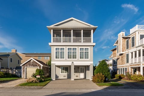 Front View of Home
