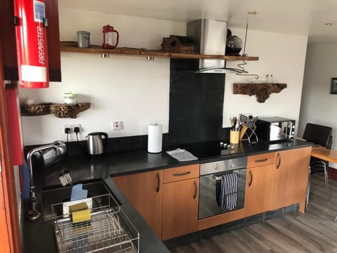 cba4bfed-c870-424a-a451-afc32f3111f5