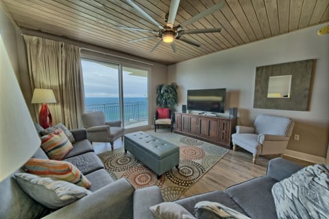Living Area, Ocean View