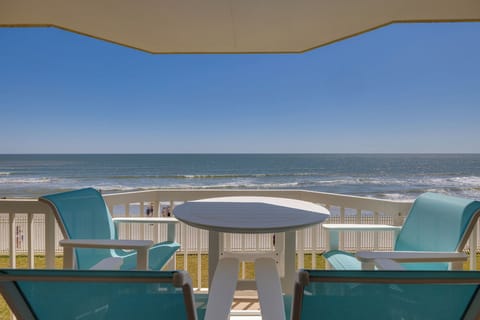 Our Folly Place is an oceanside suite overlooking beautiful Folly Beach