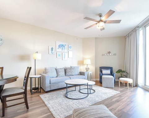 The Palms of Destin 2707 - Living Area