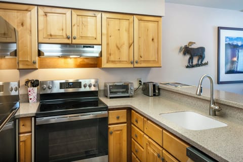 Make a delicious meal | Main Level