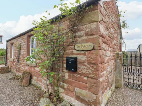 Cottage | Exterior detail