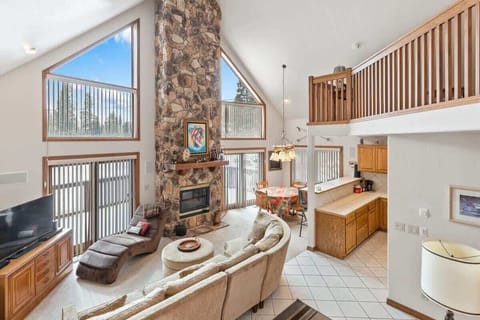 Living room: Smart TV, gas fireplace, central heat, no A/C