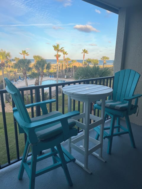 Primary BR balcony with peaceful ocean views   perfect for coffee at sunrise  