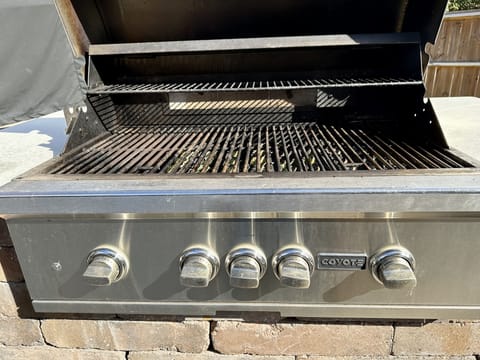 Chef's Propane Grill hard plumbed so you never have to change a tank.