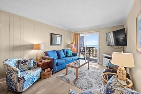 Perfect room for friends and family to gather around for movie night.