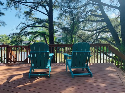 Back deck overlooking Silver Lake