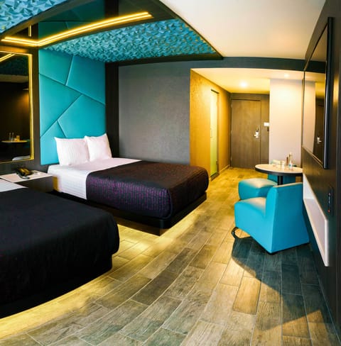 Junior Double Room | In-room safe, individually decorated, soundproofing, free WiFi