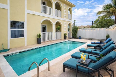 Apartment, 2 Bedrooms | Pool | Outdoor pool