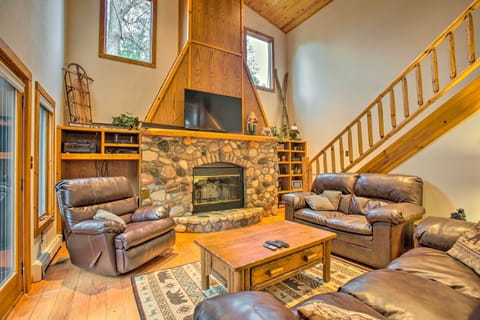 Manton Vacation Rental | 3BR | 3BA | 2,688 Sq Ft | 2 Steps to Enter