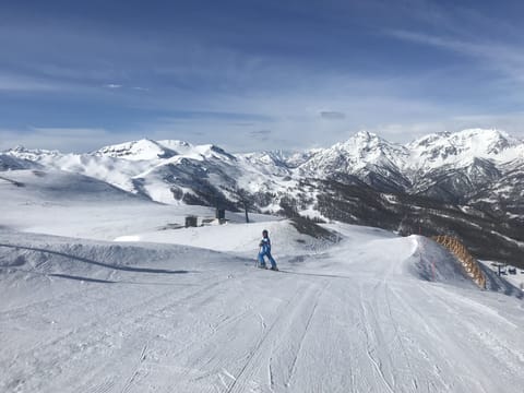 Snow and ski sports