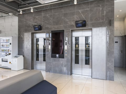 Elevator