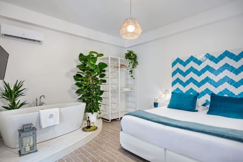 cacti-home-sorrento-apartment-bedroom