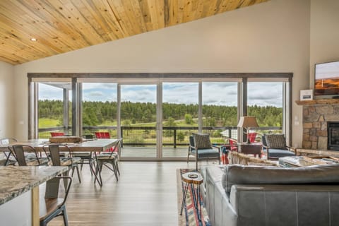 Welcome to Basecamp. This stunning home sleeps 12 with a variety of sleeping options. Hot tub,game room,grand views and Starlink await you and yours!