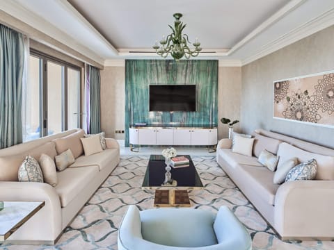 Villa, 2 Double Beds | 3 bedrooms, premium bedding, free minibar, in-room safe