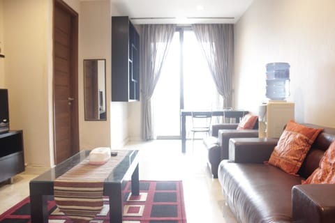 Room | Living room | TV