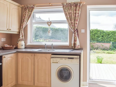Kitchen | Princes Gate Cottage, Princes Gate