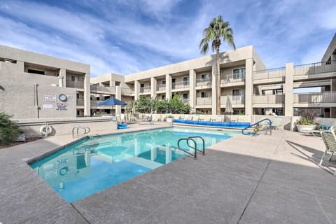 Scottsdale Vacation Rental | 2BR | 2BA | 861 Sq Ft | Step-Free Access