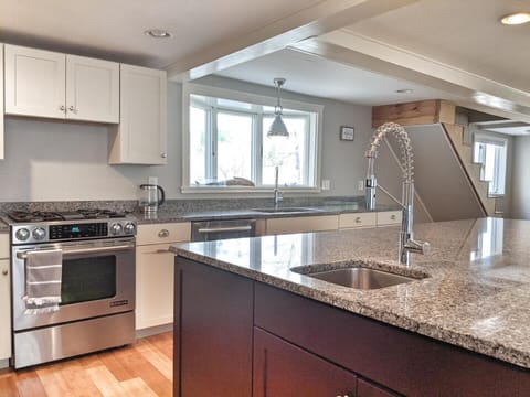 Amazing Kitchen with ample space
