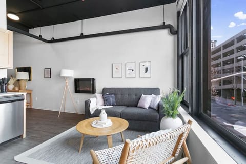 Experience downtown in luxurious comfort